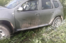 В Угличском районе столкнулись автомобиль и тепловоз