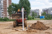 В Ярославле на месте парковки начали строить детскую площадку