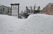 Ярославль после снегопада оказался почти непроходимым и непроезжим. Фоторепортаж