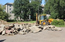 У ДК «Судостроитель» в Ярославле начали благоустраивать территорию