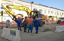 В Ярославле снова провалился асфальт посреди дороги