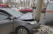 В Ярославле столкнулись две иномарки