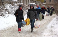 Жители рухнувшего подъезда дома в Ярославле смогли еще раз побывать в своих квартирах