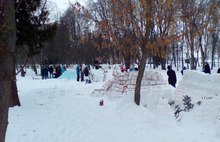 В Рыбинске соорудили самую большую снежную крепость