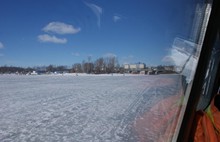 В Ярославле запрещены выход граждан и выезд транспортных средств на лед