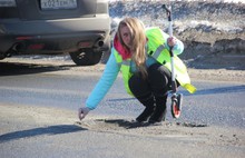 В Ярославле обследовали улицу Слепнева, находящуюся на гарантии после ремонта