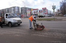 На Ленинградском проспекте в Ярославле завершается ямочный ремонт