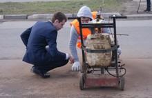 На Ленинградском проспекте в Ярославле завершается ямочный ремонт