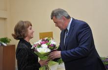 Сергей Ястребов поздравил коллектив онкобольницы с 70-летием основания учреждения