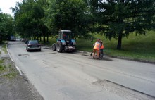 На Тверицкой набережной начался ямочный ремонт