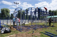 Во Фрунзенском районе Ярославля устанавливают комплекс из 10 уличных мини-тренажеров