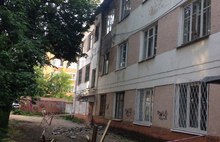 В жилом доме в Ярославле рухнула часть стены