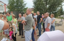 Алексей Малютин встретился с жителями улицы Красноборской в Заволжском районе Ярославля