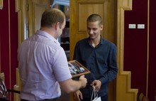 Победители национального чемпионата WorldSkills получили подарки от ярославских компаний