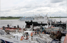 В Рыбинске спустили на воду большой гидрографический катер