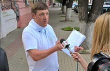 Константину Курченкову не удалось с первой попытки сдать документы в облизбирком