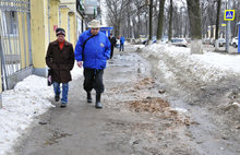 В середине апреля Ярославль завален снегом, пропитанным грязью и тяжелыми металлами. Фоторепортаж