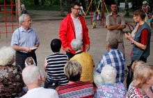 Александр Воробьёв и Эльхан Мардалиев встретились с жителями Резинотехники