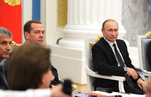 Владимир Путин пообещал уделить внимание газификации Ярославской области и берегоукреплению Волги