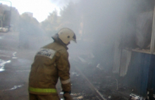 В центре Ярославля сгорел ларек быстрого питания
