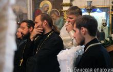 В Ярославле простились с семьей погибшего в ДТП священника