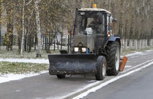 В Ярославле дороги обрабатывают природным рассолом из смеси воды и соли