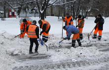 В ожидании очередного снегопада в Ярославле активизировали уборку города