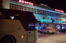 Под Ярославлем в мороз сломался автобус с туристами