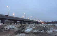 Суд обязал мэрию Ярославля и ГП ЯО «ЯРДОРМОСТ» ликвидировать свалку грязного снега в районе Толбухинского моста