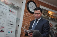 Дмитрий Миронов посетил туристическо-информационный центр в Угличе