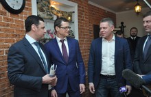 Дмитрий Миронов посетил туристическо-информационный центр в Угличе