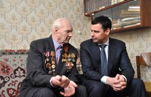 Дмитрий Миронов поздравил жителей Рыбинска с Днем защитников Отечества