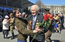 Ярославль - торжественный и праздничный - со слезами на глазах и радостью в душе отметил 68-й День Великой Победы. Фоторепортаж
