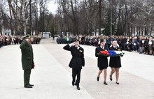 У Вечного огня в Ярославле открыли вахту памяти