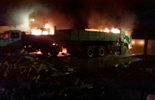 По факту поджога грузовиков под Переславлем возбуждено уголовное дело