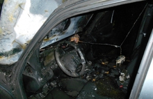 В Ярославле ночью сгорел автомобиль