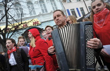 Более двухсот ярославцев приняли участие в песенном флэшмобе «Великие песни великих земляков»