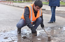 На улице Победы в Ярославле проверили качество ремонта дорожного полотна