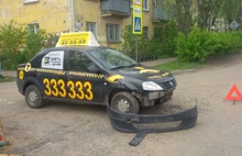 В Ярославле в ДТП попало такси
