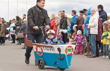 В Рыбинске прошел парад колясок