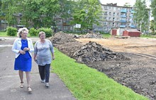 Во Фрунзенском районе Ярославля строят одну из самых больших спортплощадок города