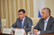 Глава Ярославской области Дмитрий Миронов: В Крыму подписаны важные для региона соглашения