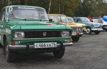 В Ярославле прошло ралли исторических автомобилей