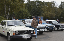 В Ярославле прошло ралли исторических автомобилей