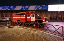 Ночью загорелся торговый центр «Аура» в Ярославле