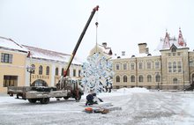 В Ярославской области установили самую большую в России поющую снежинку