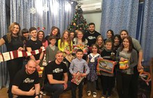 Футболисты столичного «Локомотива» приехали в детский дом в Ярославле