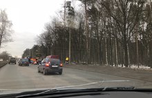 На проспекте Авиаторов в Ярославле сняли асфальт