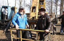 В Волжском парке Рыбинска известный путешественник Федор Конюхов поселил полтора десятка белок 