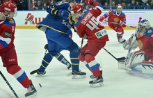 В Ярославле в матче Еврохоккейтура сразились сборные России и Швеции: фото